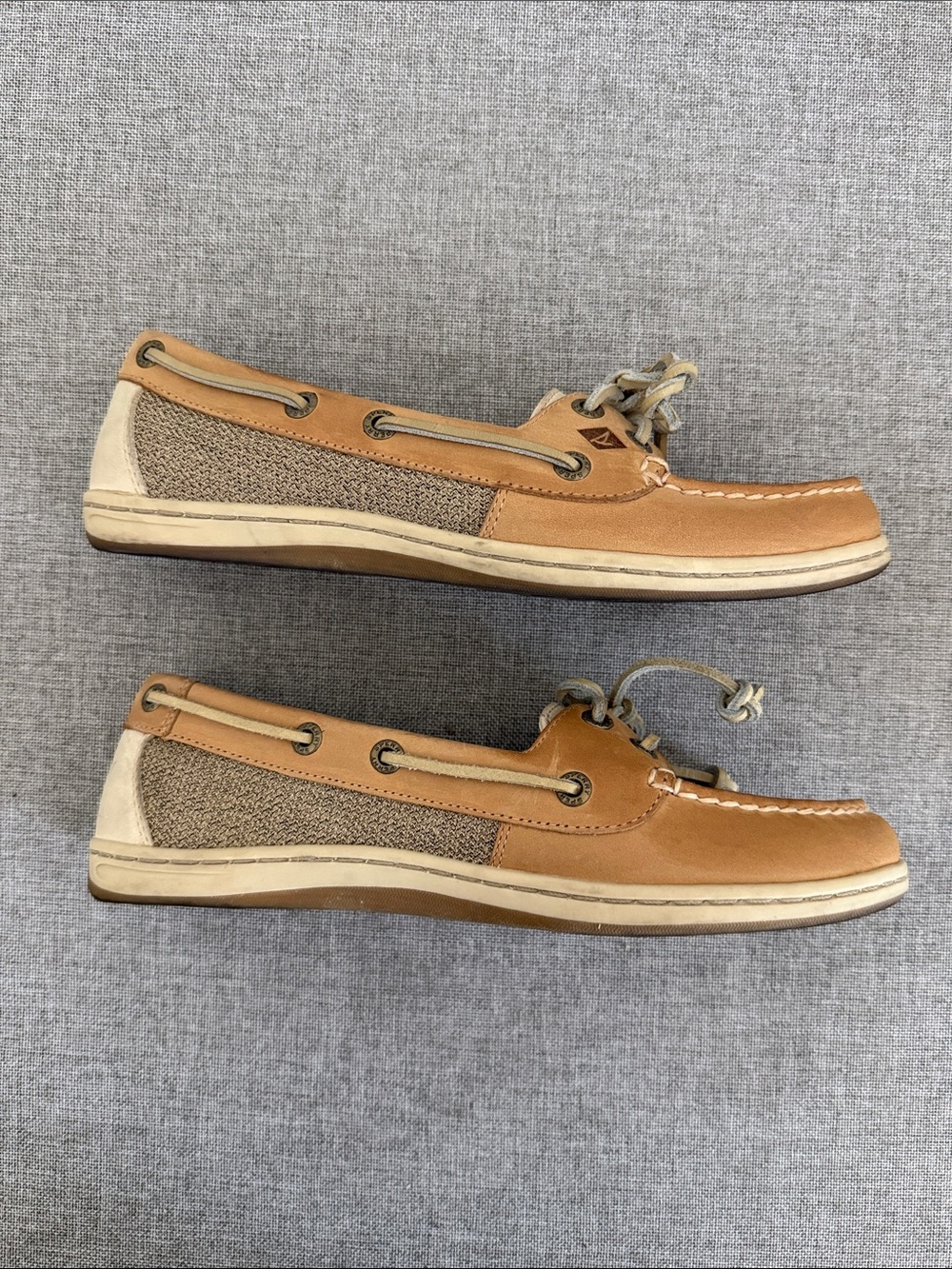 Sperry top-sider Women's Tan Leather Boat Moccasins - Picture 9 of 10